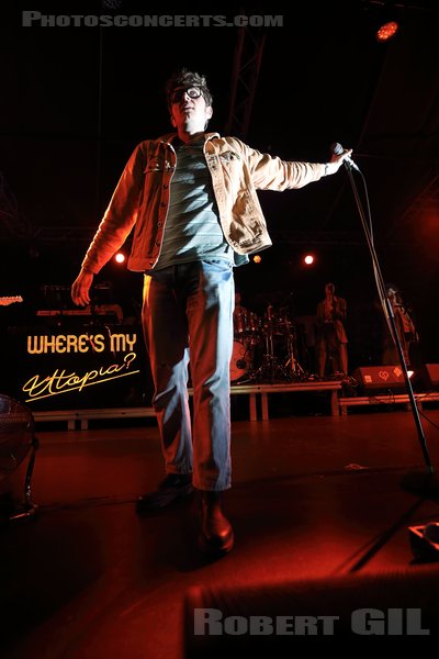 YARD ACT - 2024-04-05 - PARIS - Cabaret Sauvage - 